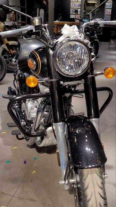 New 2025 Royal Enfield Bullet 350 - Battalion Black