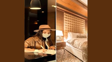 Pulsating Backdrops for Holiday Moods