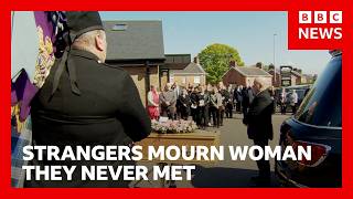 Strangers pay tribute to woman they never met