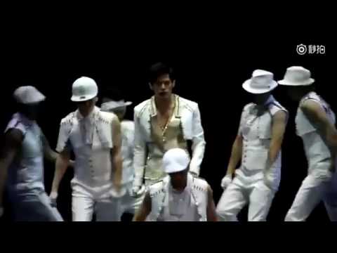 周杰倫【新加玻2013魔天倫演唱會】演唱手语 ; Jay chou Hey Girl