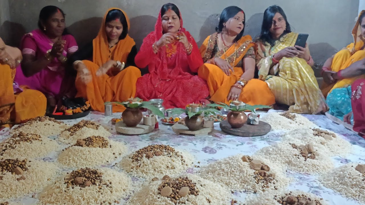 बहुत ही प्यारा कई सारे अवसान माता का गीत है 🙏#देहाती #अवसान #माता#स्पेशल #गीत #लालती#अवधि 🌺#लोकगीत 🔥