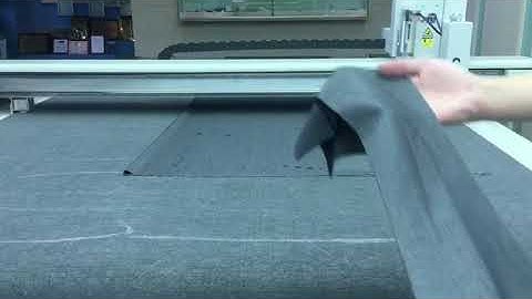 High-Quality Garment Fabric Cutting with JWEI Digital Cutter FH03II Series