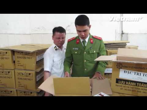 Video Hà Nội: Tiêu hủy hơn 2 tấn thuốc thú y sản xuất không... - youtube