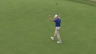 Russell Knox pours in a 42-foot birdie putt at Shriners