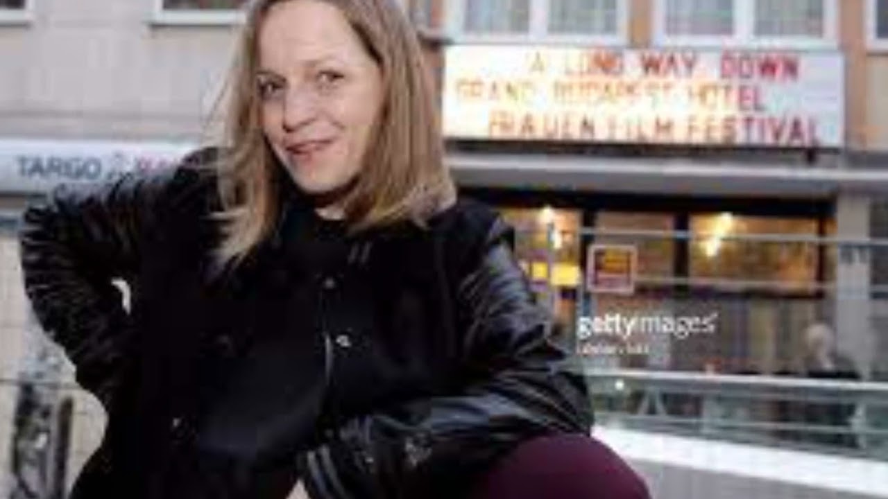 Julia Hummer Biografie - Deutsche Schauspieler