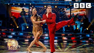 Download Lagu Lewis Cope and Katya Jones Jive to Get Ready by Wet Wet Wet ✨ BBC Strictly 2025 MP3 Download Lagu Lewis Cope and Katya Jones Jive to Get Ready by Wet Wet Wet ✨ BBC Strictly 2025 MP3