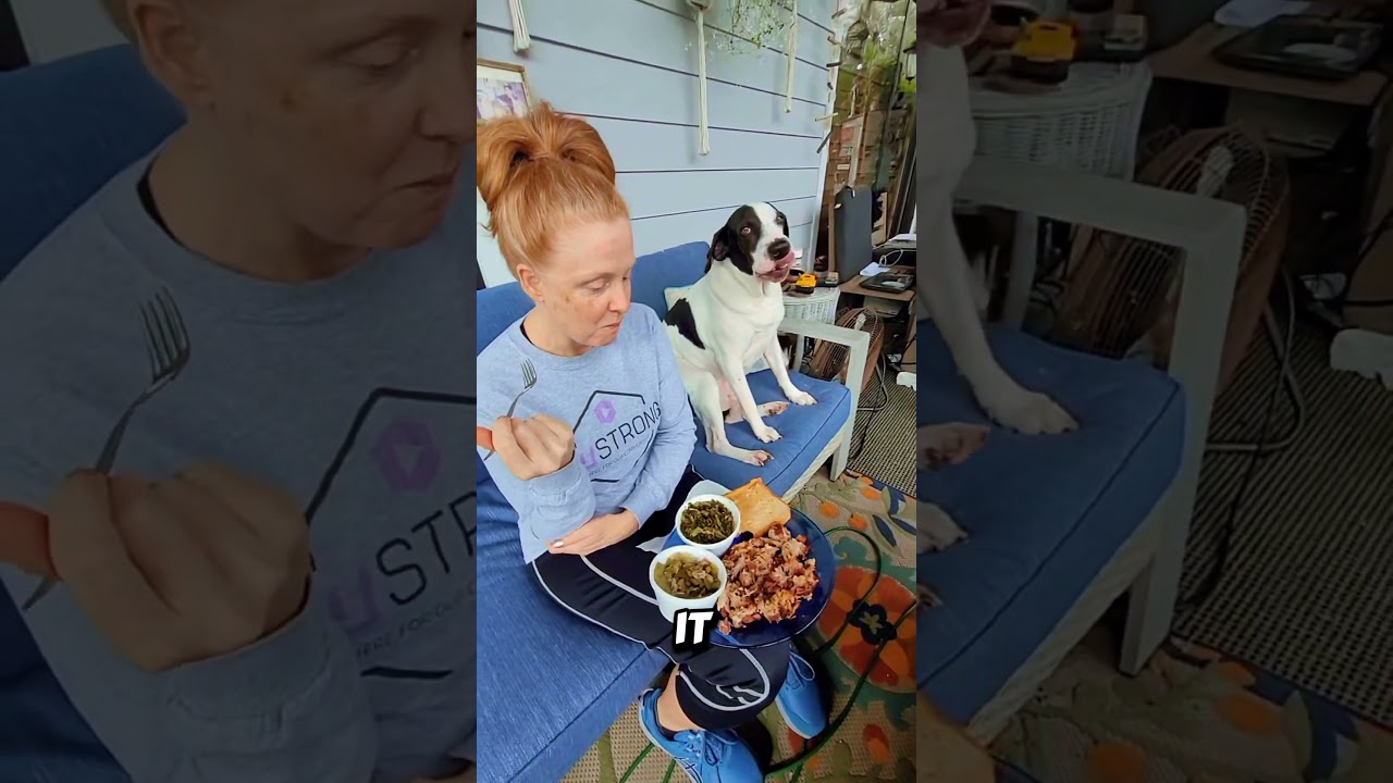 Если вы в курсе, то вы поймете. Мы зашли в Woodpeckers Backyard BBQ сразу после открытия, и там у...