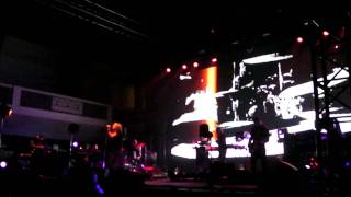 Portishead - Threads - Live at The Shrine LA