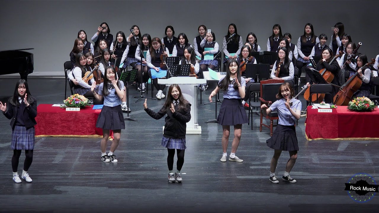 에이프릴(APRIL)채원[4K직캠]꿈사탕 Dream Candy@20160203 Rock Music