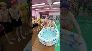 小玩偶掉进水里了吗？！ #funny #memes