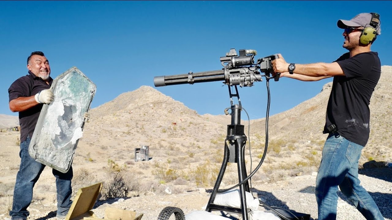 Fortnite Minigun Vs Bulletproof Glass In Real Life