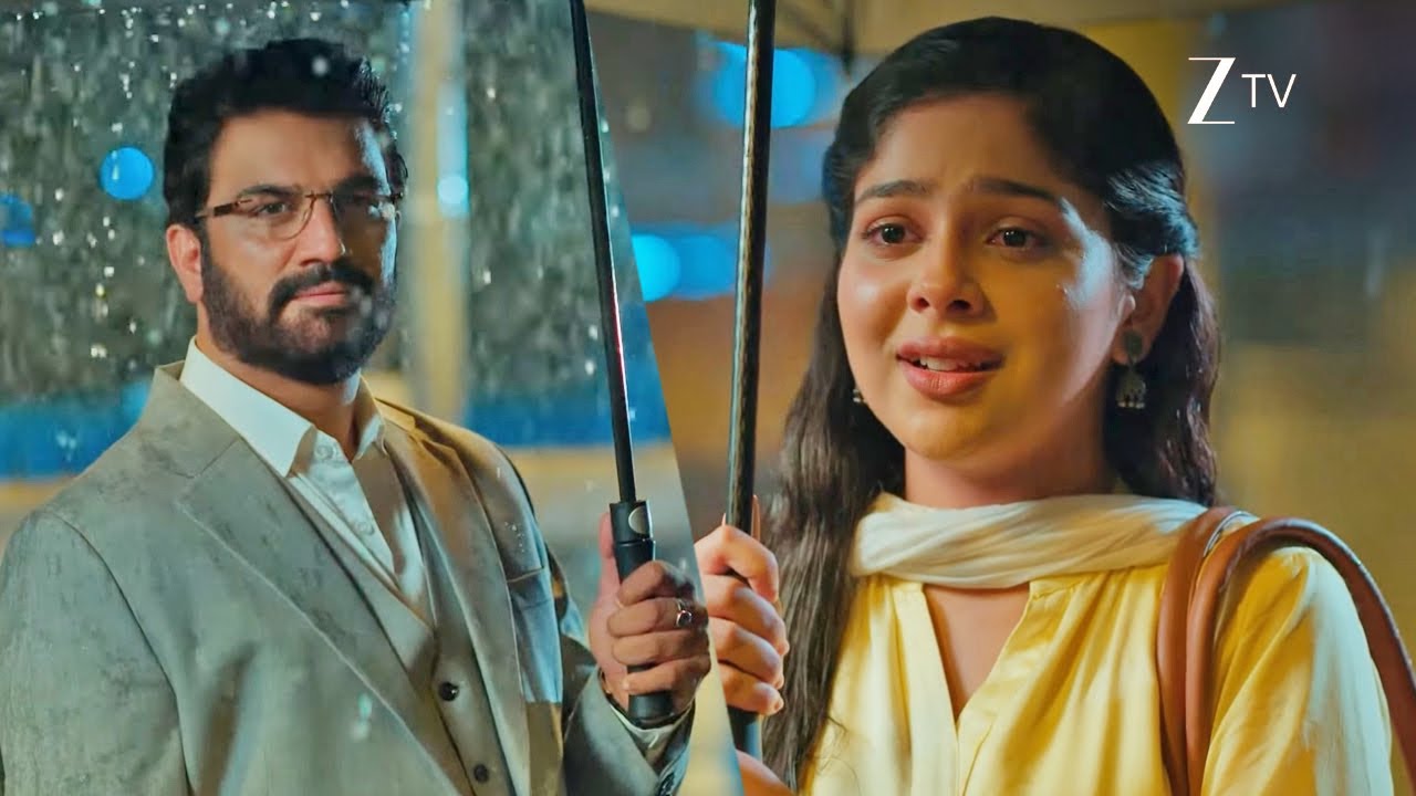 Tumm Se Tumm Tak | Anu and Arya share a moment in the rain.