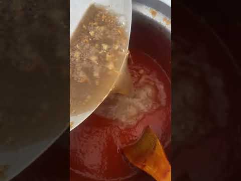 الناس كلها بتعمل طشه للملوخية الا احنا بنعمل طشه للمكرونه