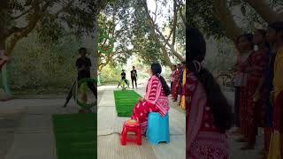 who can throw 3 Frisbee Thru Tyre And Break Tub Stack