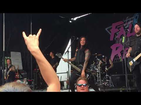 Falling In Reverse - Losing My Life (LIVE) 8/02/2018