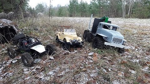 Vaterra Twin Hammers, Ural 4320, Gaz 69. Scale course.