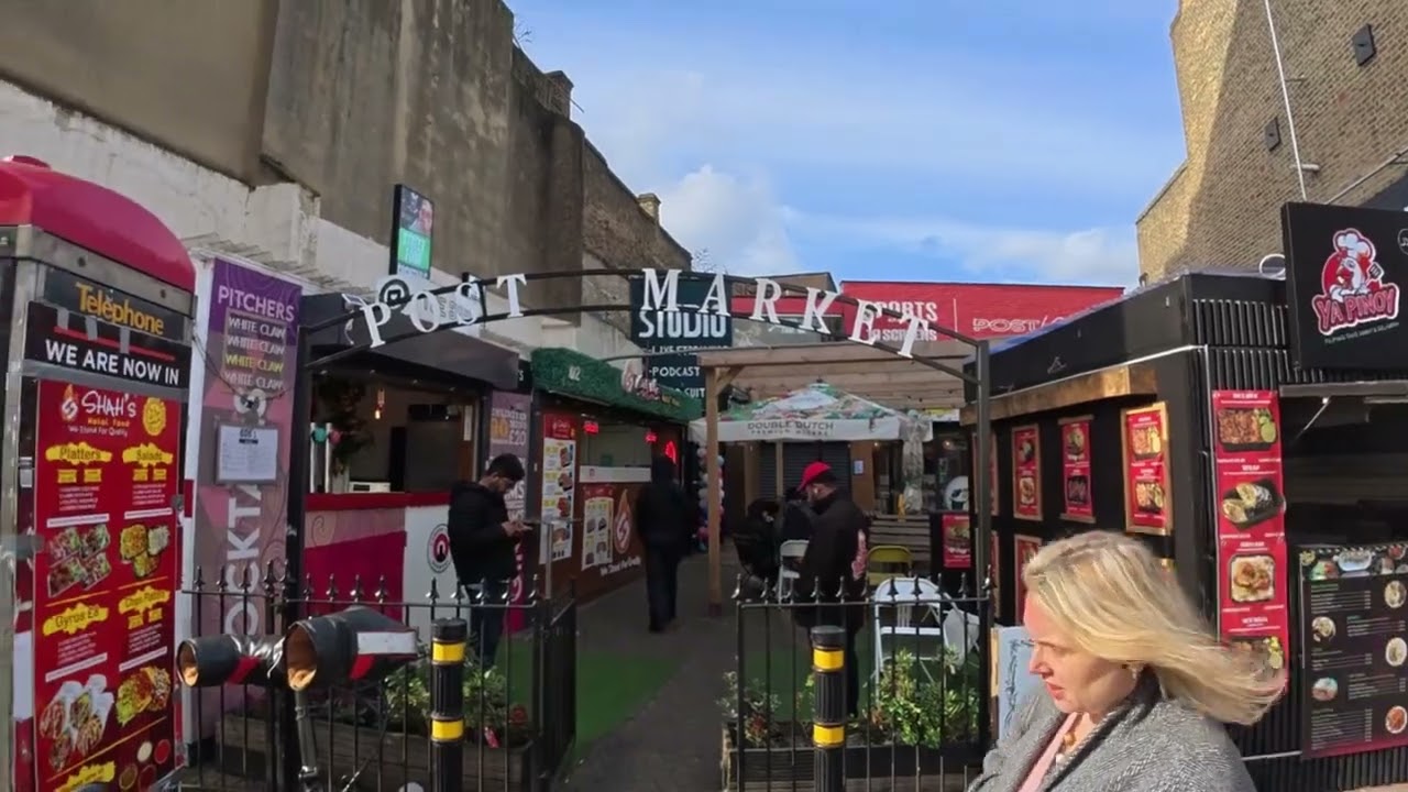 Clapham South to Wandsworth Bridge London Walk