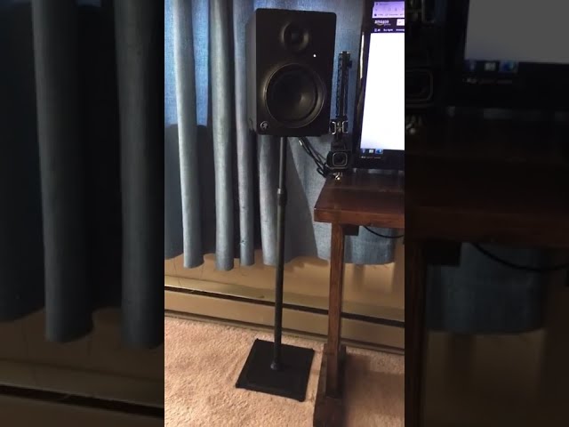 Perlesmith speaker stands. Quick review 