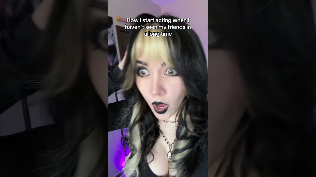 When I Don’t See my Friends for a While😬 #relatable #alt #altgirl #friends #friendship #funny