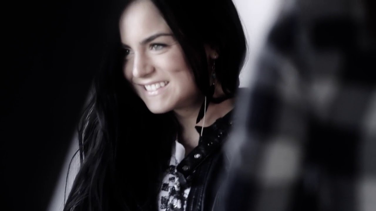 Jojo Album Jumping Trains