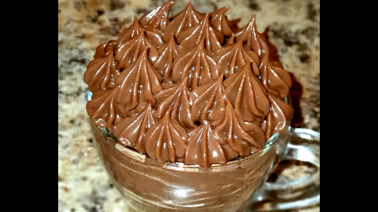 Crema cu mascarpone si nutella,ideală pentru torte.(Mascarpone è nutella)