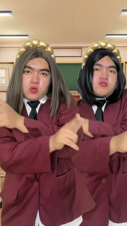 KALIAN TIM SIAPA?