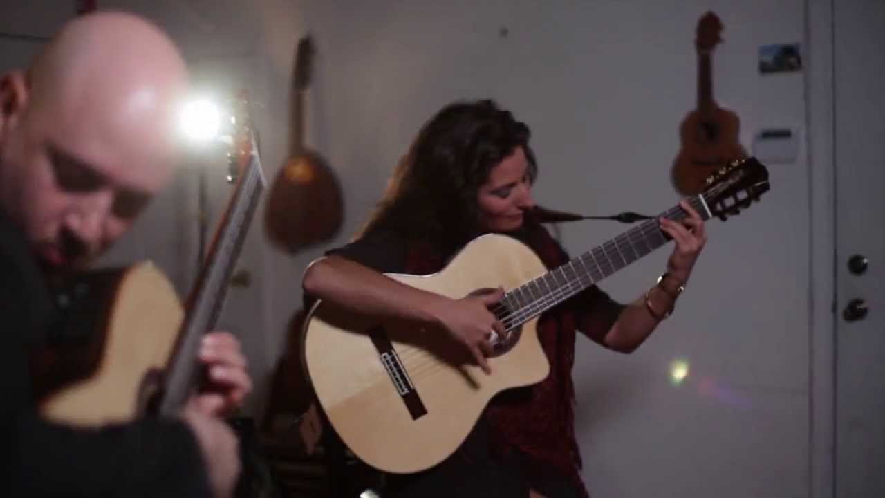 Malagueña Pequeña - Jay & Lee with Chris Howard on percussion