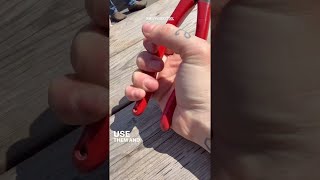 9" Lineman's Pliers w/ Crimper & Bolt Cutter (USA) | MT500C Video Credit: @thelittlestplumber