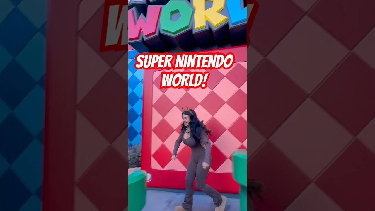The only way to enter Super Nintendo World !