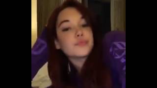 Sarah Snyder cute sexy girl Details