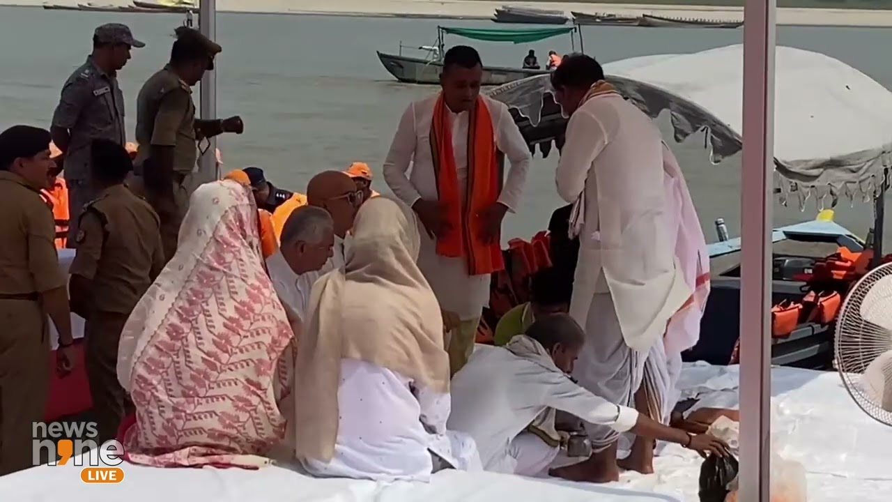 Mauritius PM Pravind Jugnauth reaches Dashashwamedh Ghat to immerse the ashes of his father in law