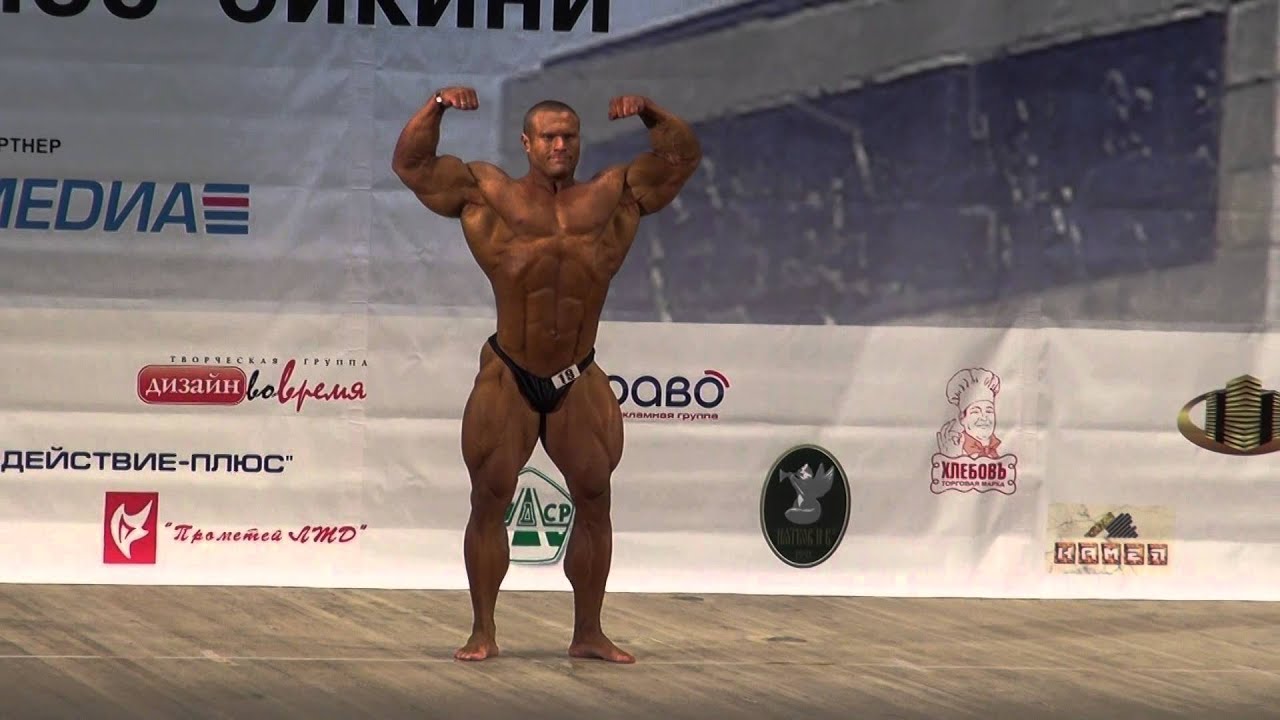 Аркадий Величко культурист