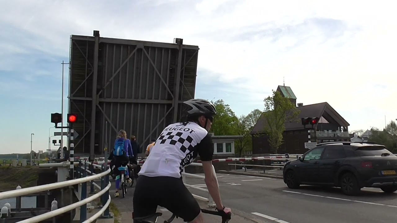 Brugopening Brug Ouderkerk a/d Amstel Basculebrug/ Drawbridge/ Pont Basculant/ Zugbrücke