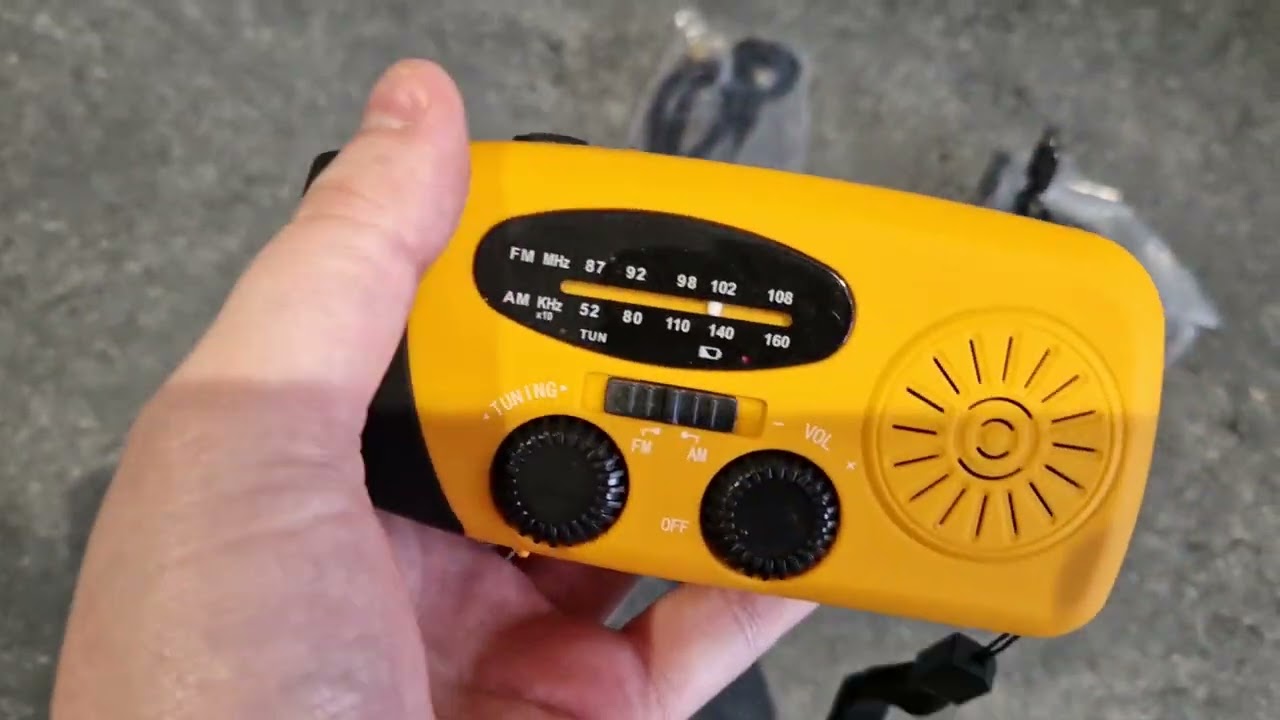 Emergency Survival Kit Wind Up Radio Review
