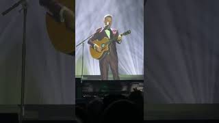 Sébastien Izambard. Purple Rain. Il Divo. . . Malaga 7 December 2025.