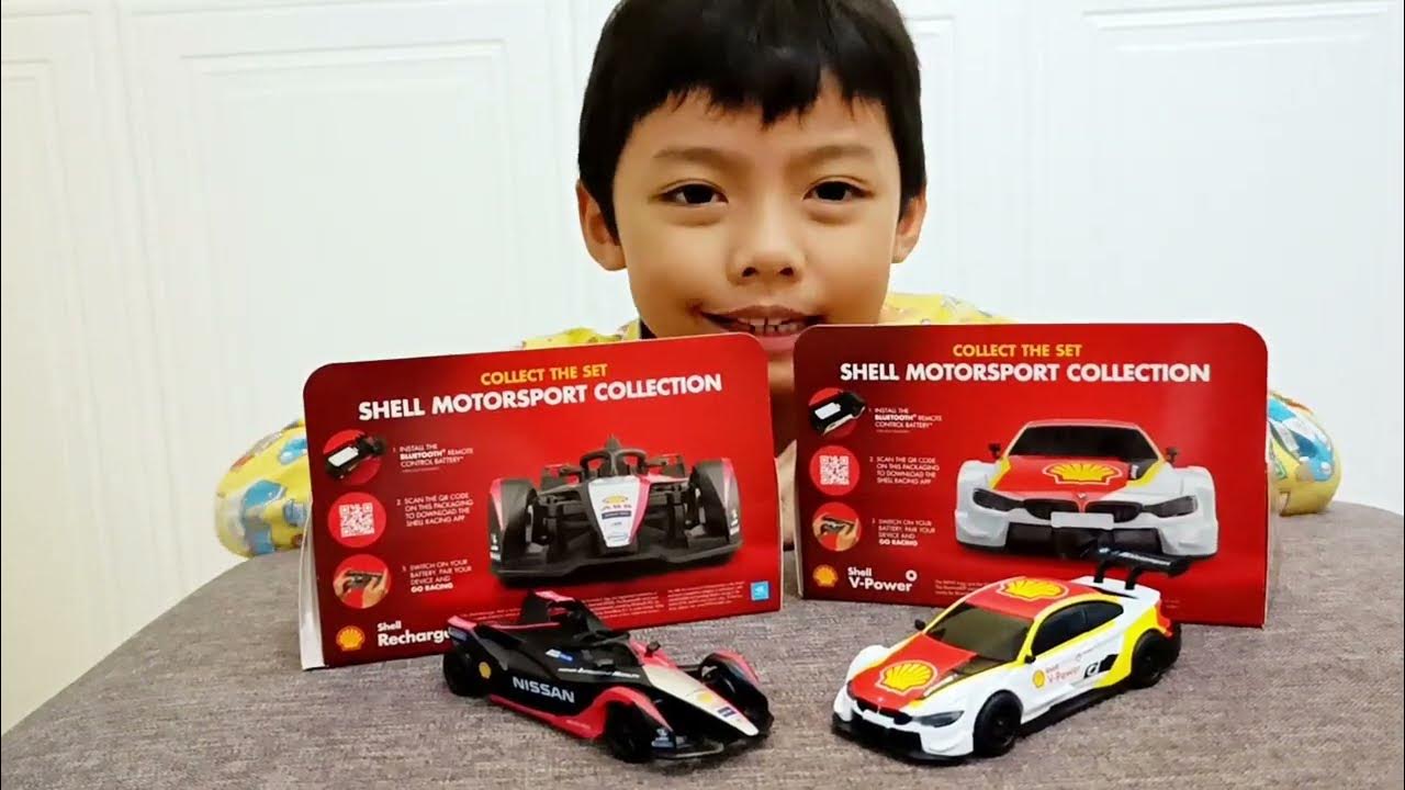 BMW M4 vs Nissan Formula E Rc Shell Bluetooth Remote Control Car Toy 1