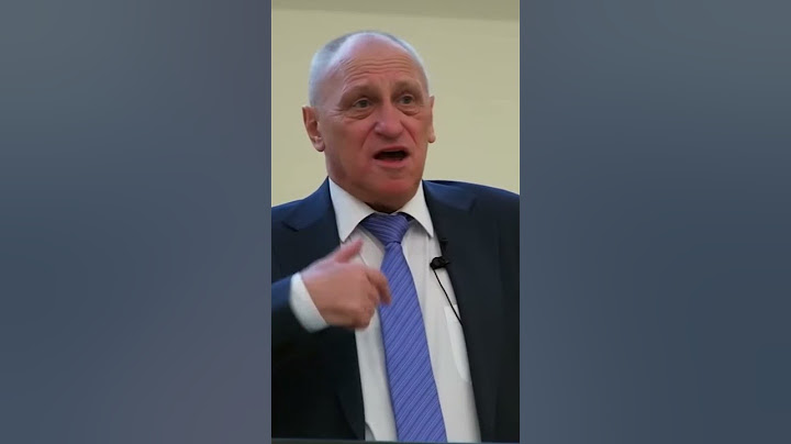 Американский Менеджер #horts По поводу особенности Русского экономиста. | Ценности работы на Запад.