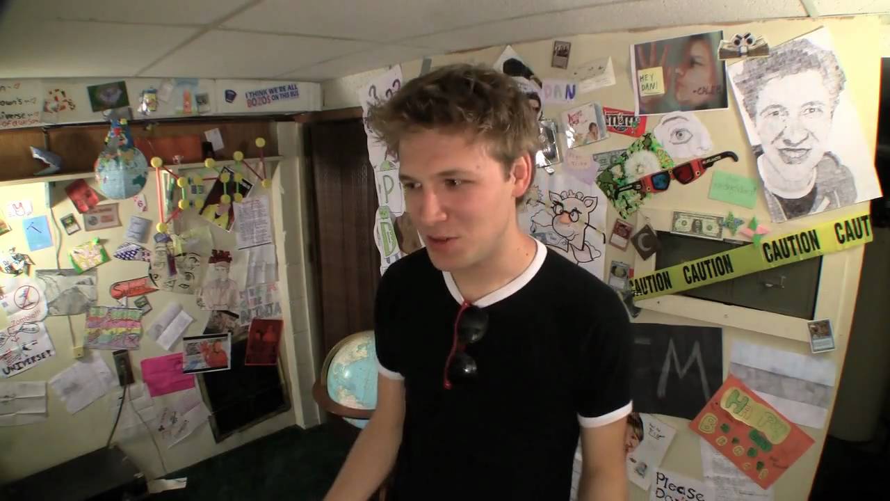 Dan in 20 Years - At the request of a viewer, Dan predicts what his life would be like in 20 years time.