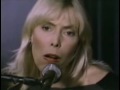 Video Chinese cafe/unchained melody Joni Mitchell
