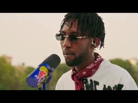  مونتياغو لازانيا   