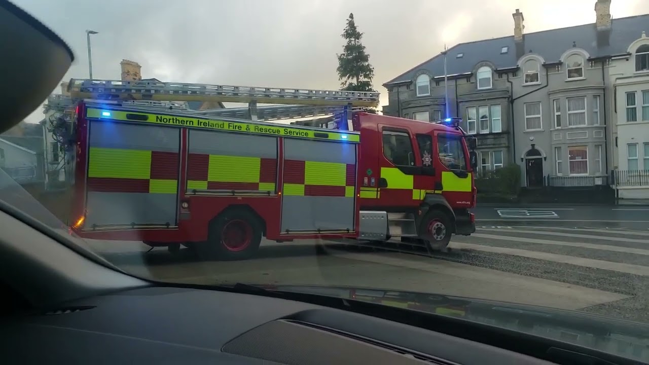NIFRS Northland 2 pump turnout at shift change YouTube