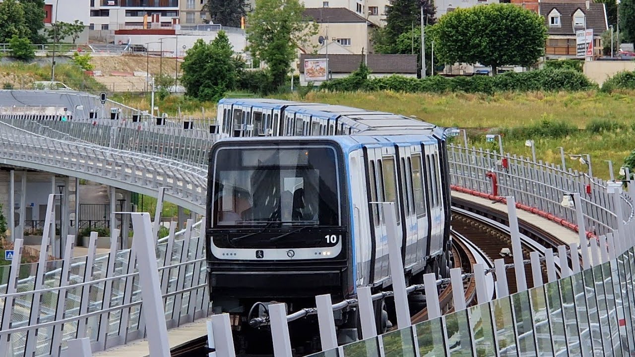 Voyage sur le prolongement de la ligne 11 entre Rosny Bois Perrier - Mairie des Lilas