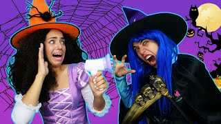 Disney Princesses at the Giant Princess Castle - Halloween \& Funny Story for Kids