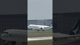 캐세이퍼시픽 A350-900 인천공항 착륙