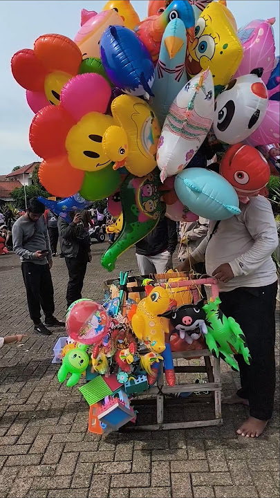 Download lagu Beli balon panda dan bebek