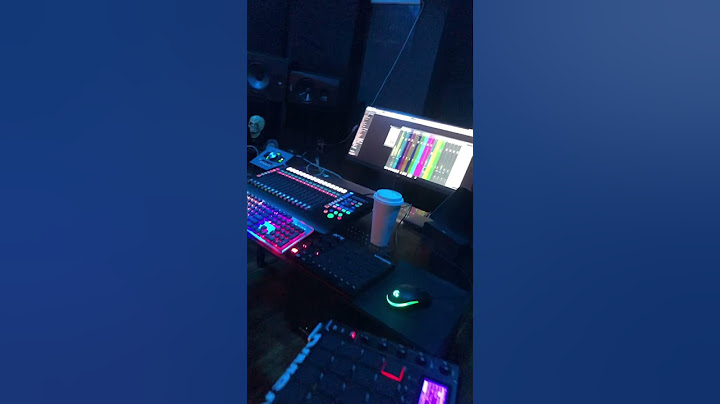 Studio Vibes 🎸🔥 - WHICH RAPPER SHOULD USE THIS?! #guitar #music #trap #nj #hiphop #instrumental