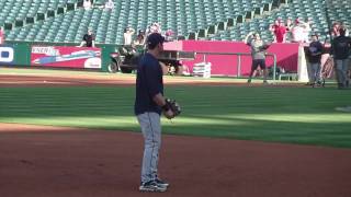 Full Evan Longoria Taking Infield Practice Guide
