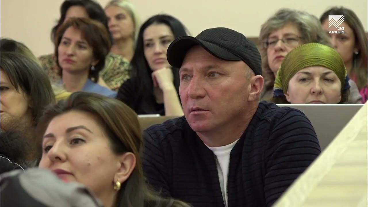 Занятия «Школы одаренных родителей» проходят в Черкесске - YouTube