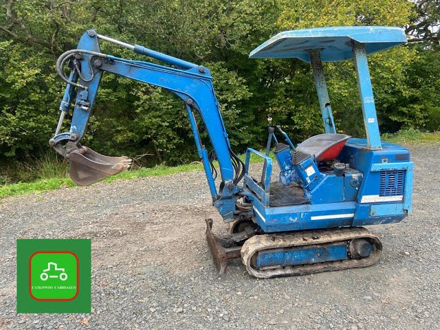 KUBOTA KX-012 CHEAP WORKING MINI DIGGER SOLD BY www