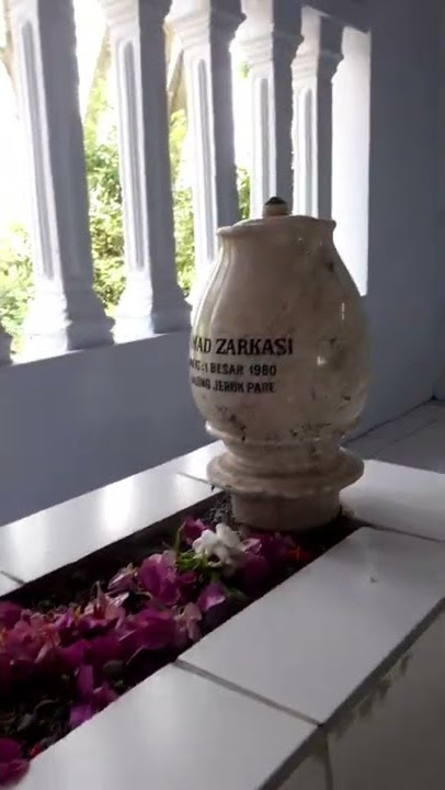 15 April 2022 : Maqam Mbah Amad Zarkasi Balongjeruk Kunjang Kediri Jawa Timur
